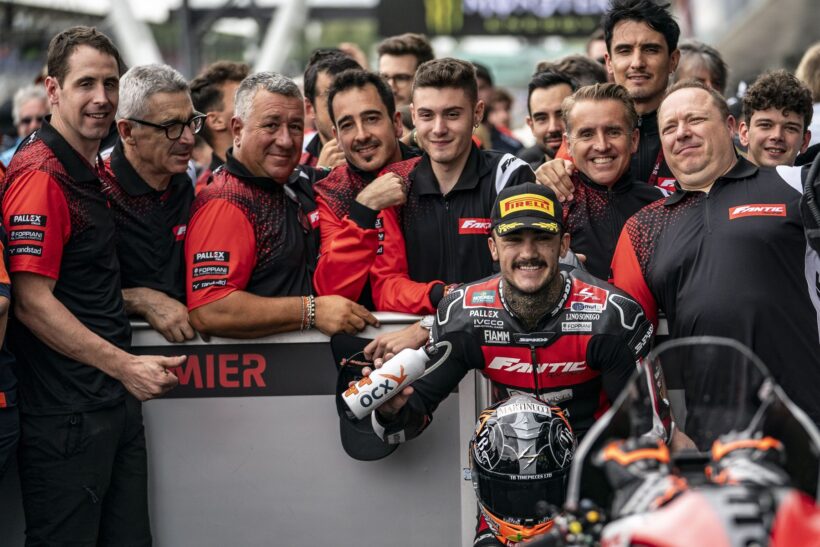 ARÓN DE NUEVO EN EL PODIO DE SILVERSTONE, SEGUNDO EN LA CARRERA DEL #BRITISHGP