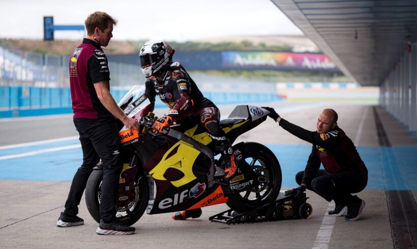 PRIMERA TOMA DE CONTACTO DE ARÓN CON EL ELF MARC VDS Y LA BOSCOSCURO