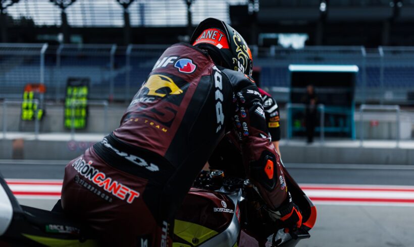 ARÓN TERCERO EN UNA ATÍPICA FP2 DISPUTADA EN EL RED BULL RING DE SPIELBERG ARÓN TERCERO EN UNA ATÍPICA FP2 DISPUTADA EN EL RED BULL RING DE SPIELBERG